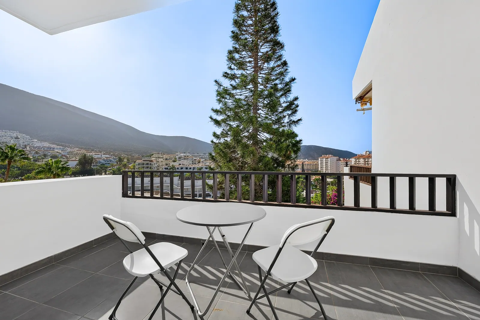 Terraza con vistas a la montaña