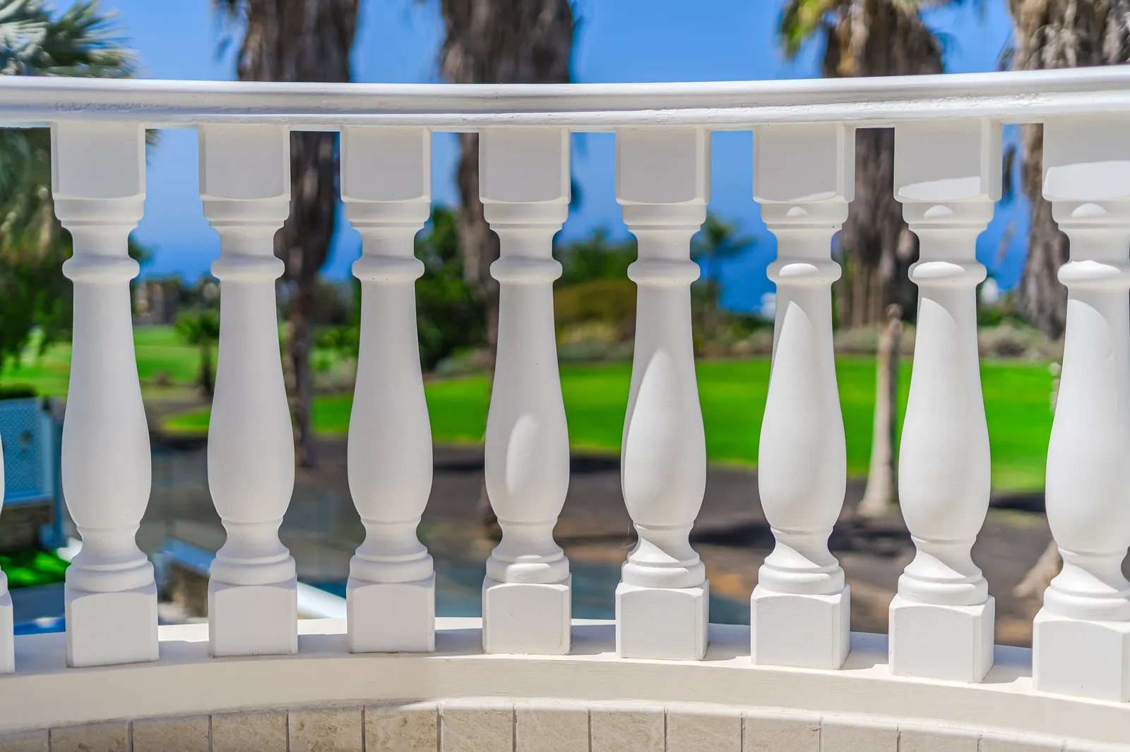 Detalle: balaustrada del balcón